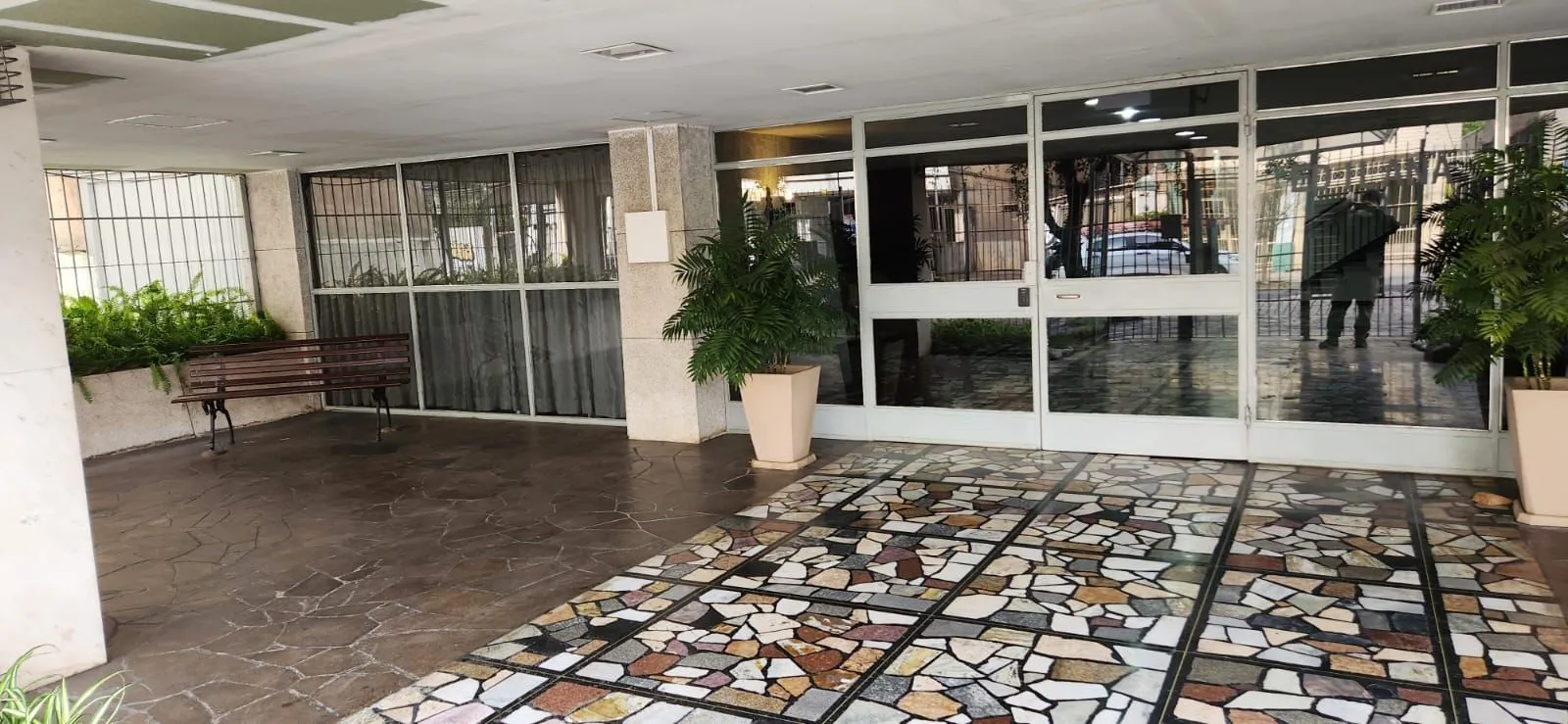 Imagem Apartamento de 3 quartos, suíte 1 vaga de garagem bairro Santana em Porto Alegre