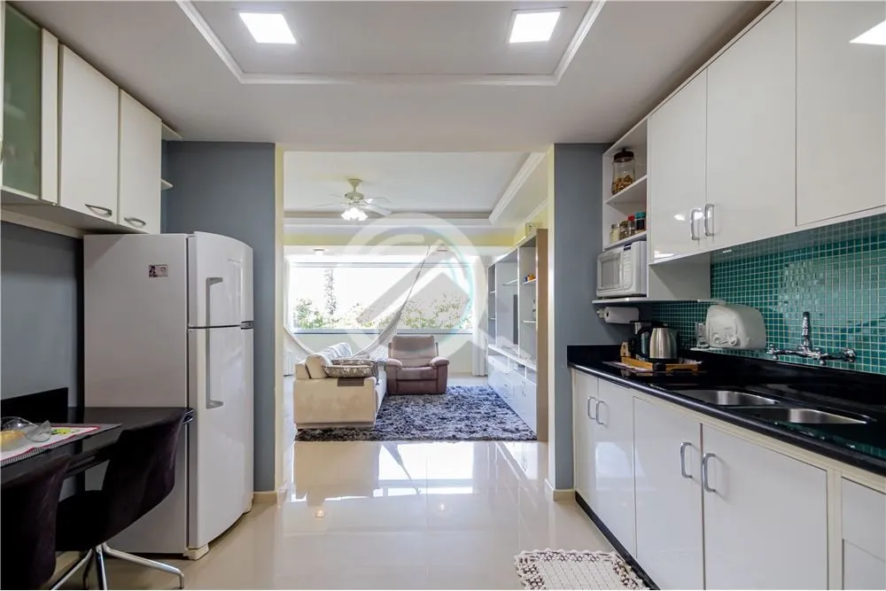 Imagem Apartamento Reformado e Espaçoso em Ótima Localização Você acaba de encontrar o seu novo lar! E...