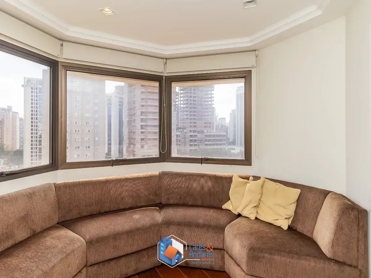 Imagem Apartamento para venda e locação em Indianópolis com 4 quartos, sendo 2 suítes, 232m²