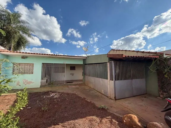 Imagem Terreno Comercial para Venda em Sarandi, jardim gralha azul, 2 dormitórios, 1 banheiro