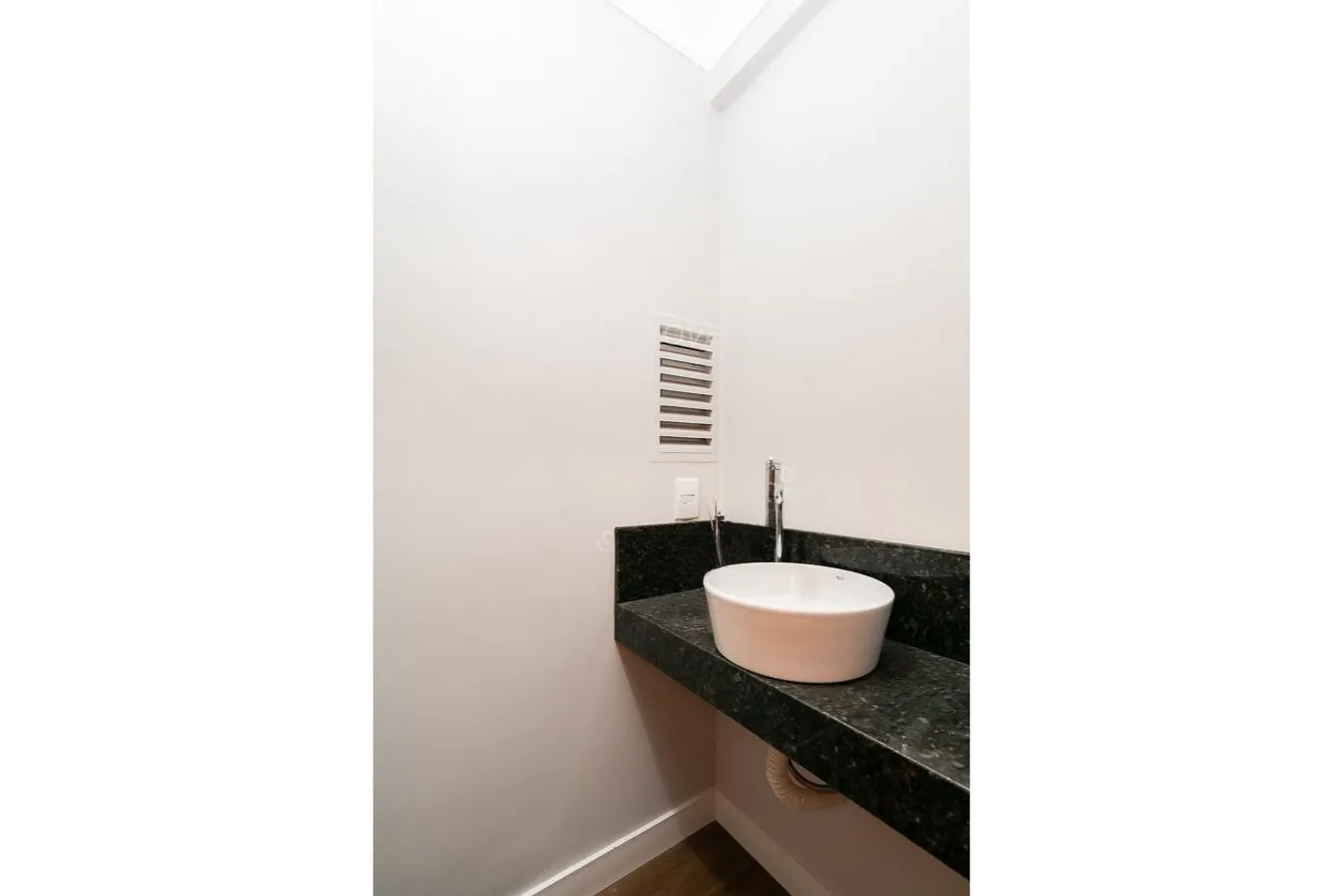 Imagem Apartamento 2 dormitórios com suíte à venda próximo a Encol