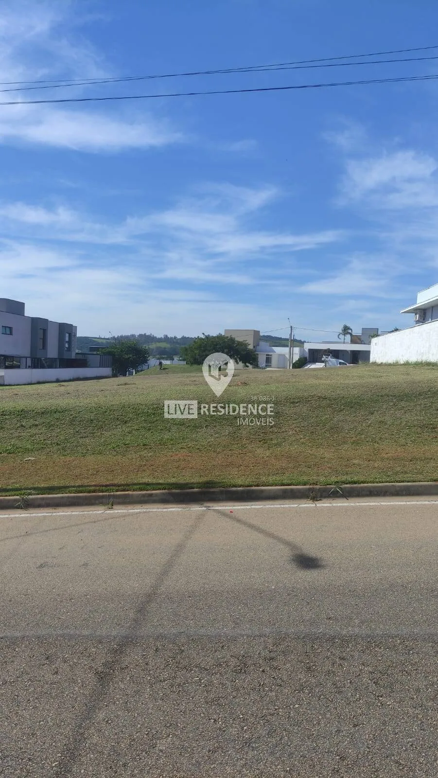 Imagem Lote à Venda no Condomínio Sete Lagos - Excelente Topografia e Localização!