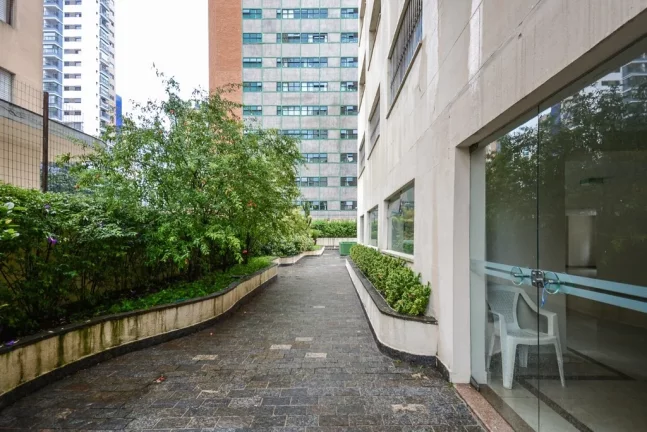 Imagem Apartamento à venda em São Paulo, Moema, com 4 quartos, 161m2