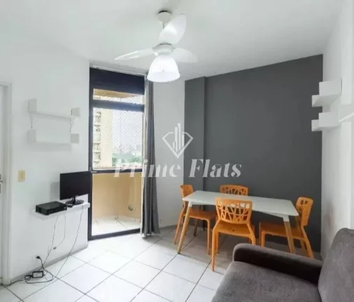 Foto do imóvel Flat disponível para venda no Condomínio Edifício Moema Studium, com 35m², 1 dormitório e 1 vaga em Avenida Miruna