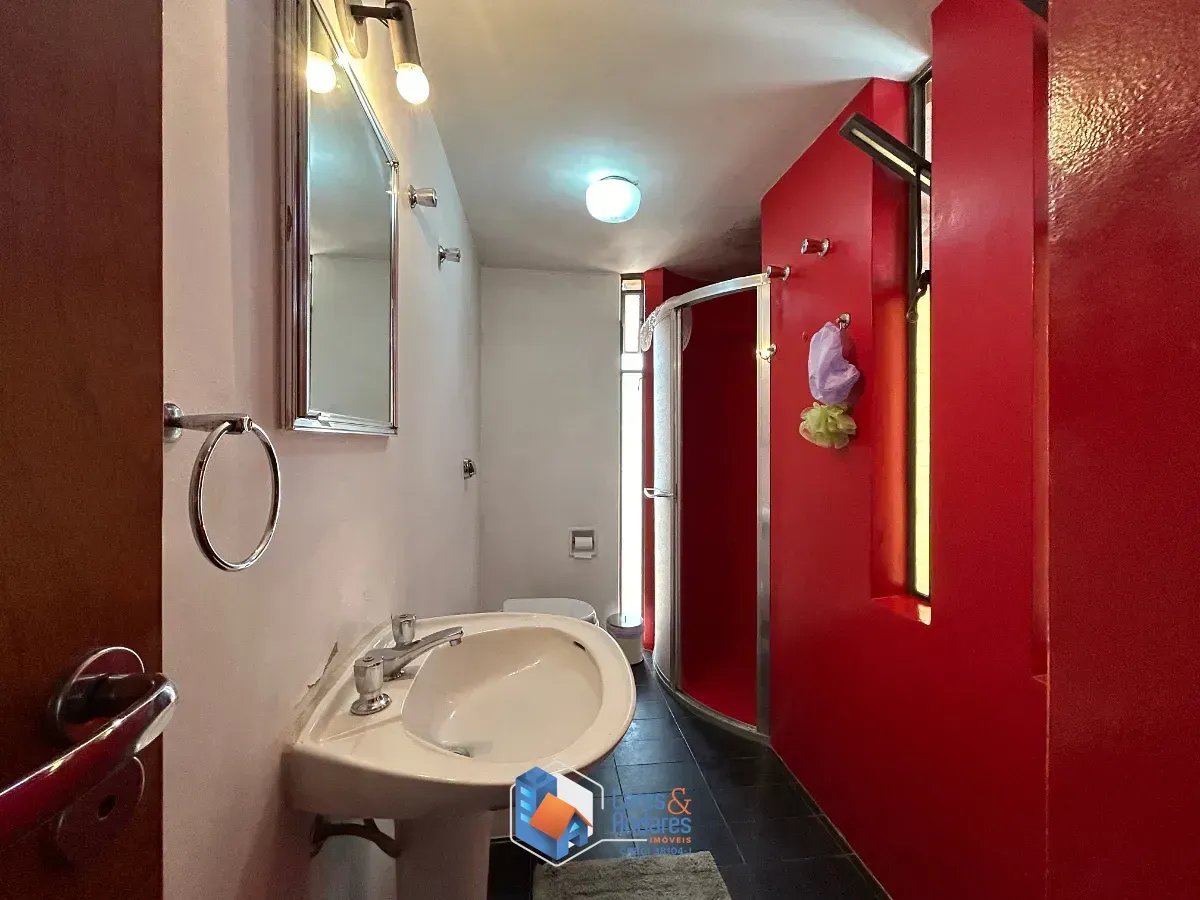 Imagem Casa de vila para venda em Jardim Hípico com 3 quartos, sendo 1 suíte, 228m²