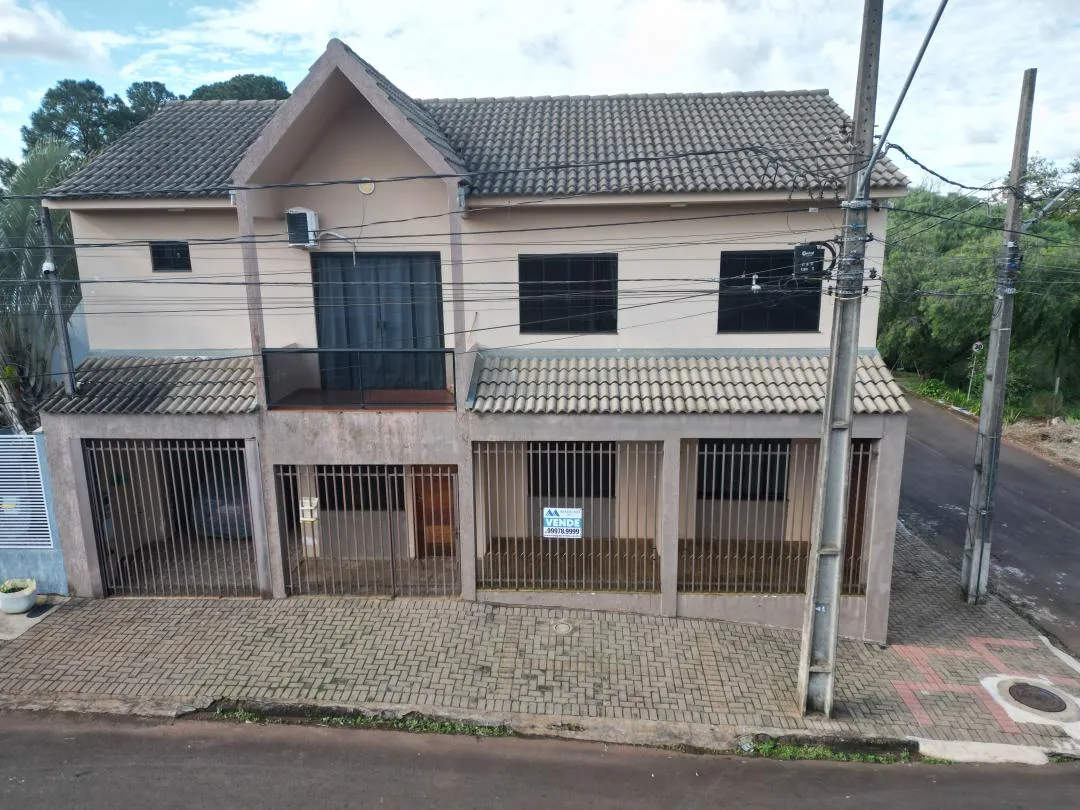 Imagem Sobrado Usado à venda em Cascavel - Pioneiro Catarinenses - 218m²