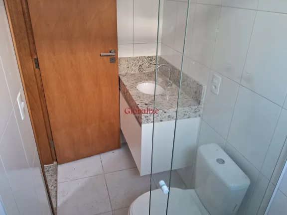 Imagem Maravilhosa casa térrea em Santos na Ponta da Praia com uma vaga de garagem, 3 suítes e churrasqueira a venda por R$ 990.000,00