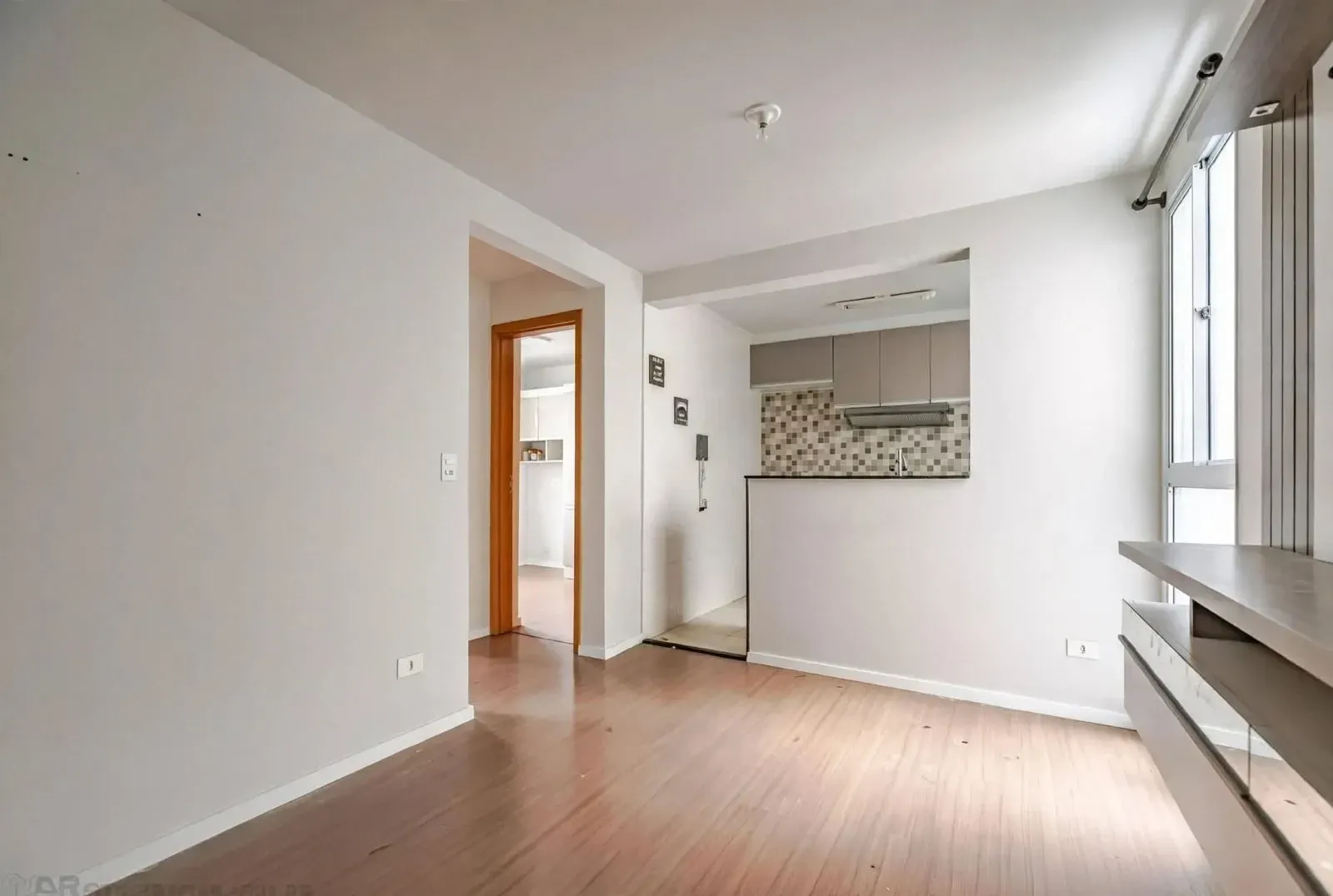 Imagem Apartamento com 2 Quartos à Venda, 42 m² em Abranches - Curitiba