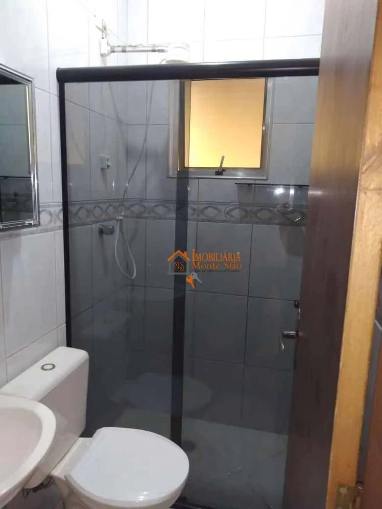 Imagem Casa com 3 dormitórios à venda, 170 m² por R$ 710.000,00 - Jardim Pinhal - Guarulhos/SP