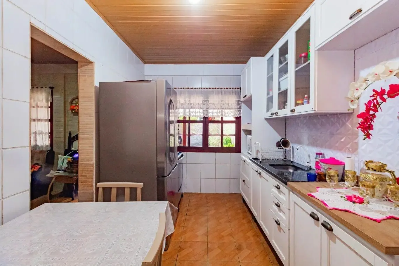 Imagem Casa com 2 dormitórios no bairro Sarandi, Porto Alegre