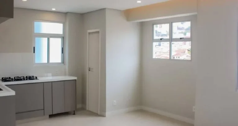 Imagem COBERTURA COM QUARTOS, REFORMADA NO SANTA EFIGÊNIA!!!!