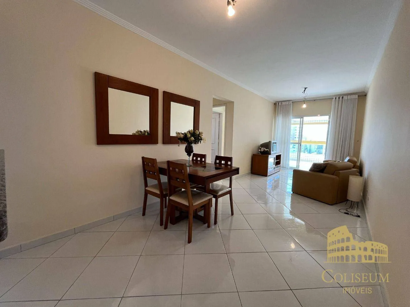 Imagem Apartamento com 2 dormitórios à venda, 89 m² por R$ 590.000,00 - Aviação - Praia Grande/SP