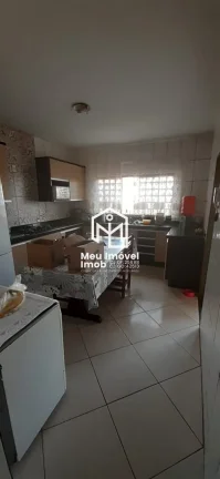 Imagem Casa Setor SHIS 4 Quartos 2 Vagas 230m² Quintal Luziânia