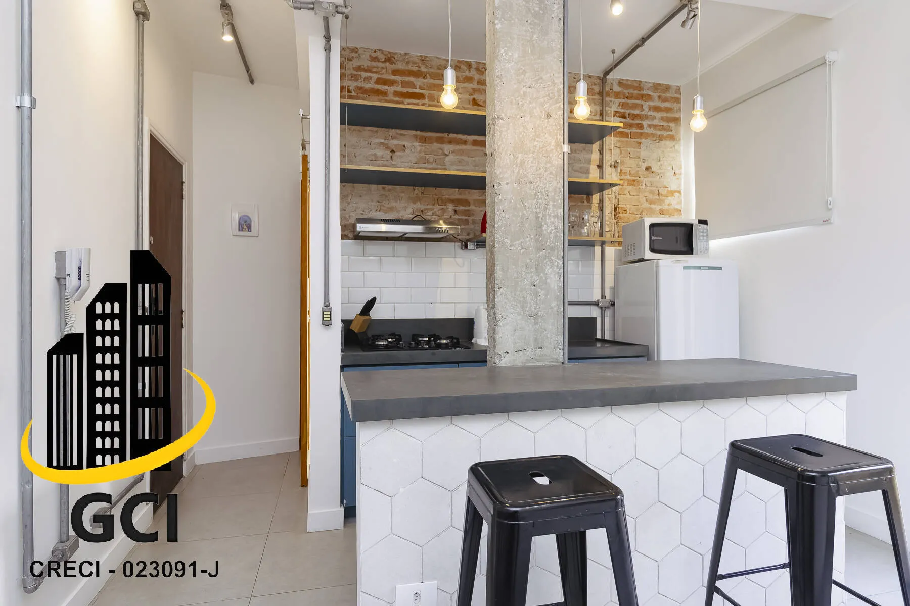 Imagem Um studio cheio de charme, luz e vida no coração de Santa Cecília