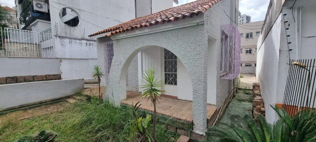 Imagem Casa de 2 dormitórios no bairro Petrópolis