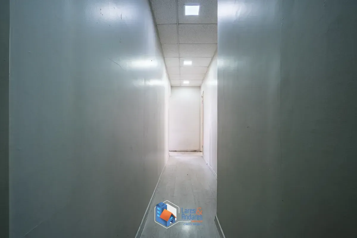 Imagem Casa comercial para venda em Cambuci, 619m²