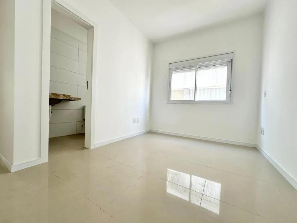 Imagem Apartamento 3 Dormitórios - Bairro Zona Nova