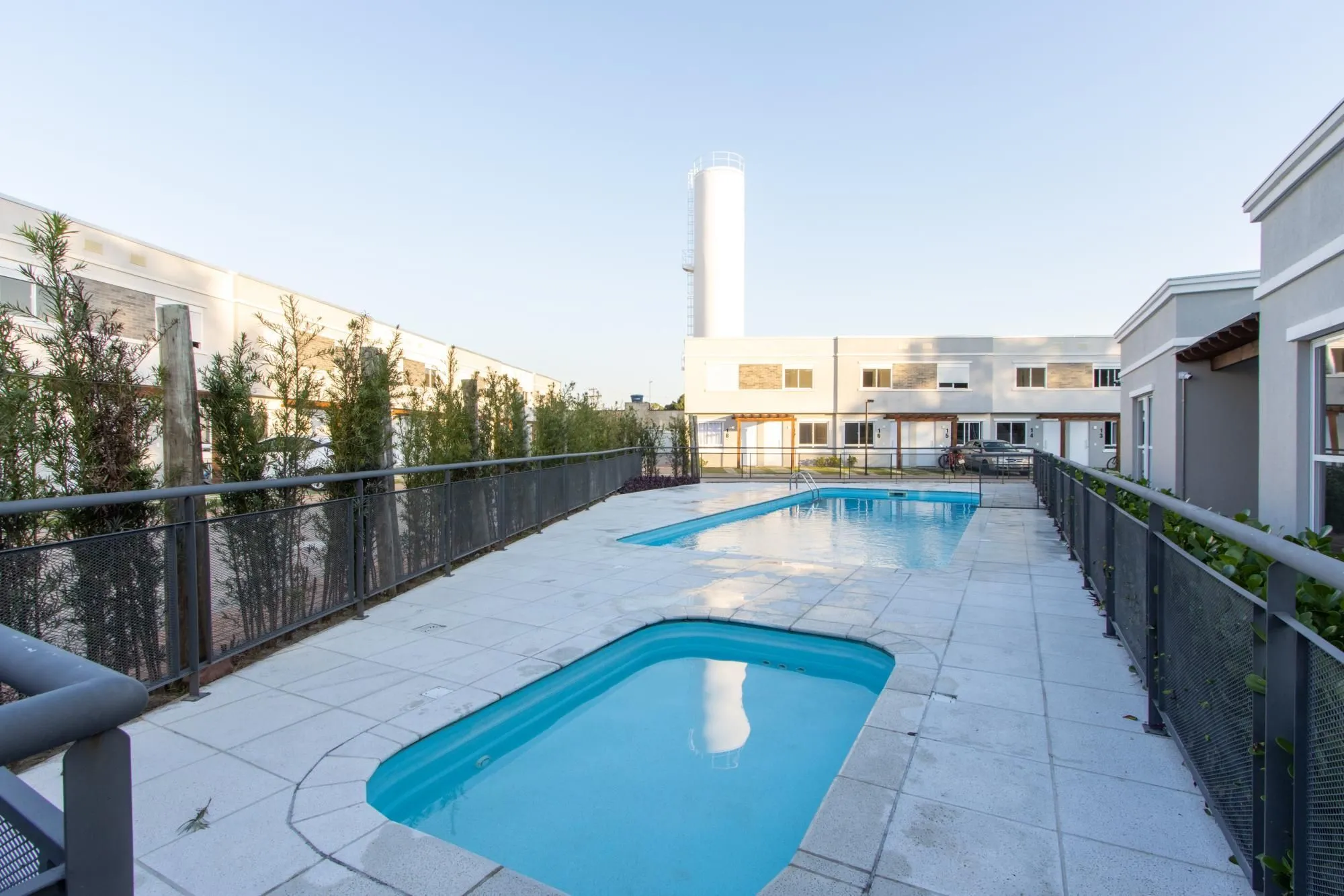 Imagem CASA EM CONDOMINIO FECHADO PARA VENDER NO BAIRRO CAMPO NOVO - 02 QUARTOS - 01 VAGA