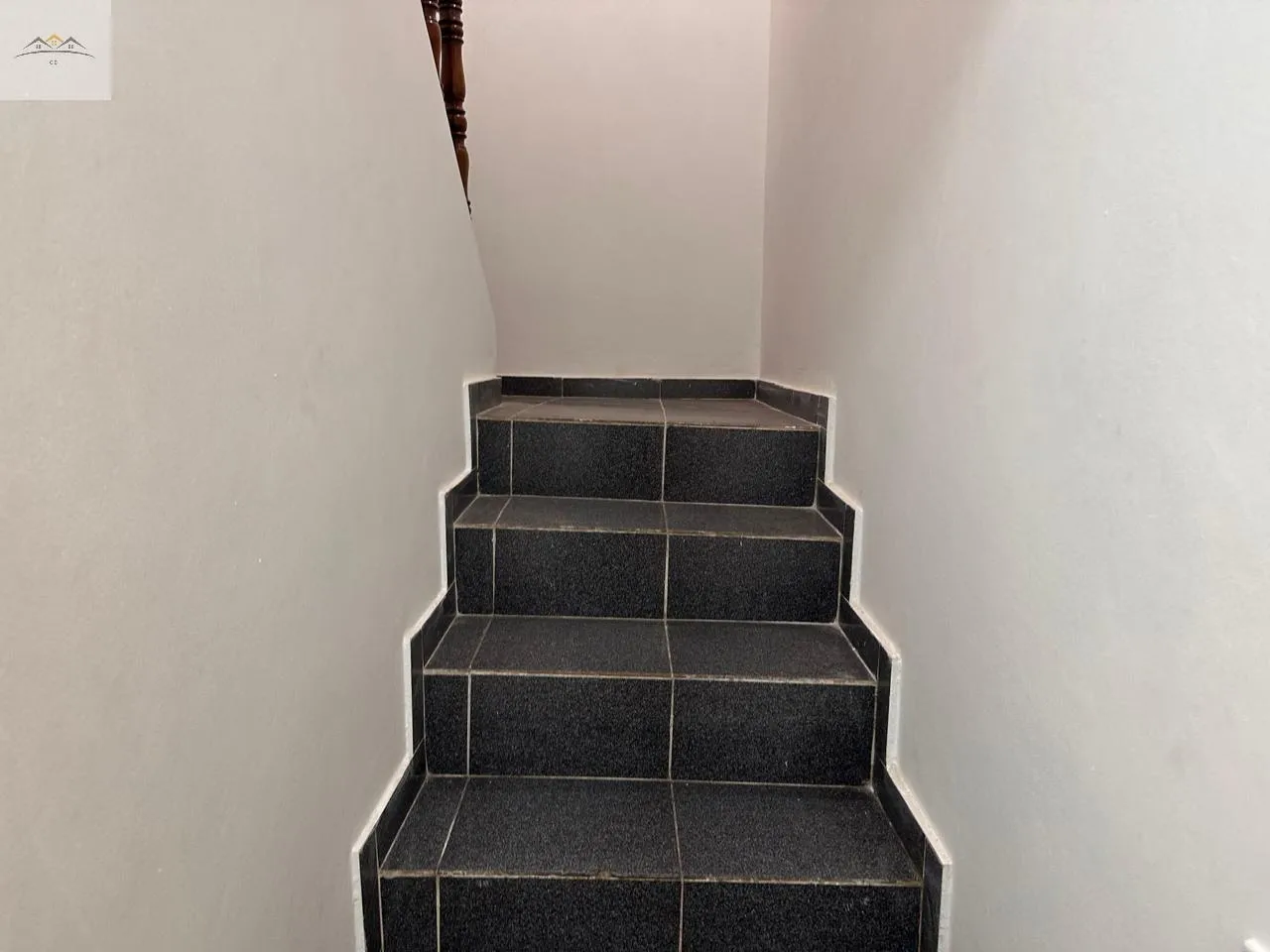 Imagem Sobrado à venda no Pq. Marajoara em Santo André 3 dorm. 2 wc 2 vgs. reformado
