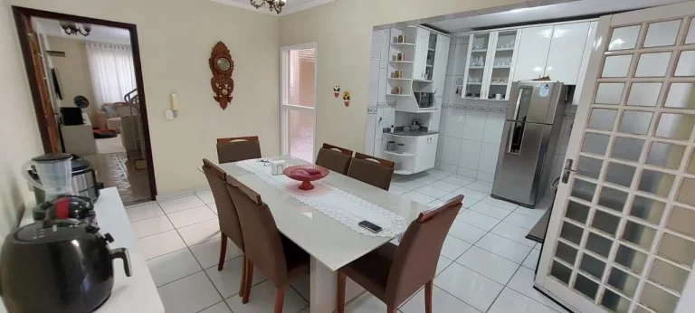 Imagem Sobrado com 3 Dormitorio(s) localizado(a) no bairro Chácara Jafet em Mogi das Cruzes / Mato Grosso do Sul Ref.:4421