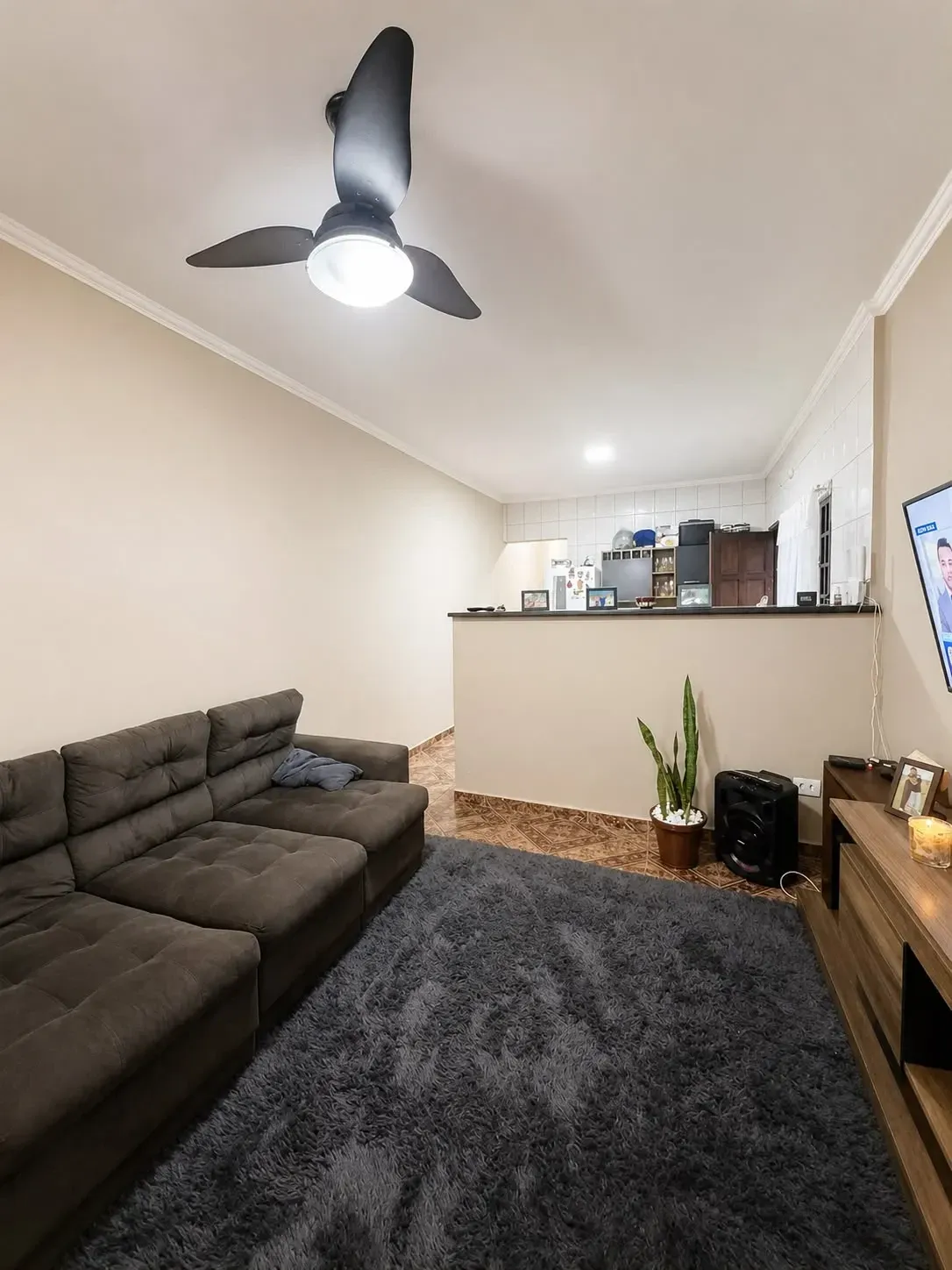 Casa com 2 Quartos para Alugar, 65 m² em Jardim das Gaivotas - Caraguatatuba
