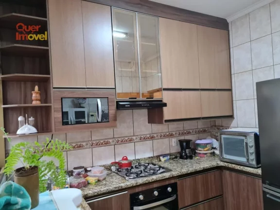 Imagem Casa à venda em Ribeirão Preto-SP: 3 quartos, 1 suíte, 2 salas, 4 banheiros, 7 vagas de garagem, 249,00 m² de área.