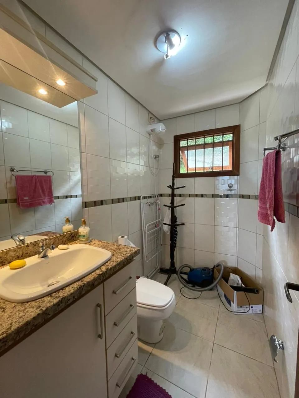 Imagem Casa à venda em Belém Novo - Vista deslumbrante para o Guaíba!