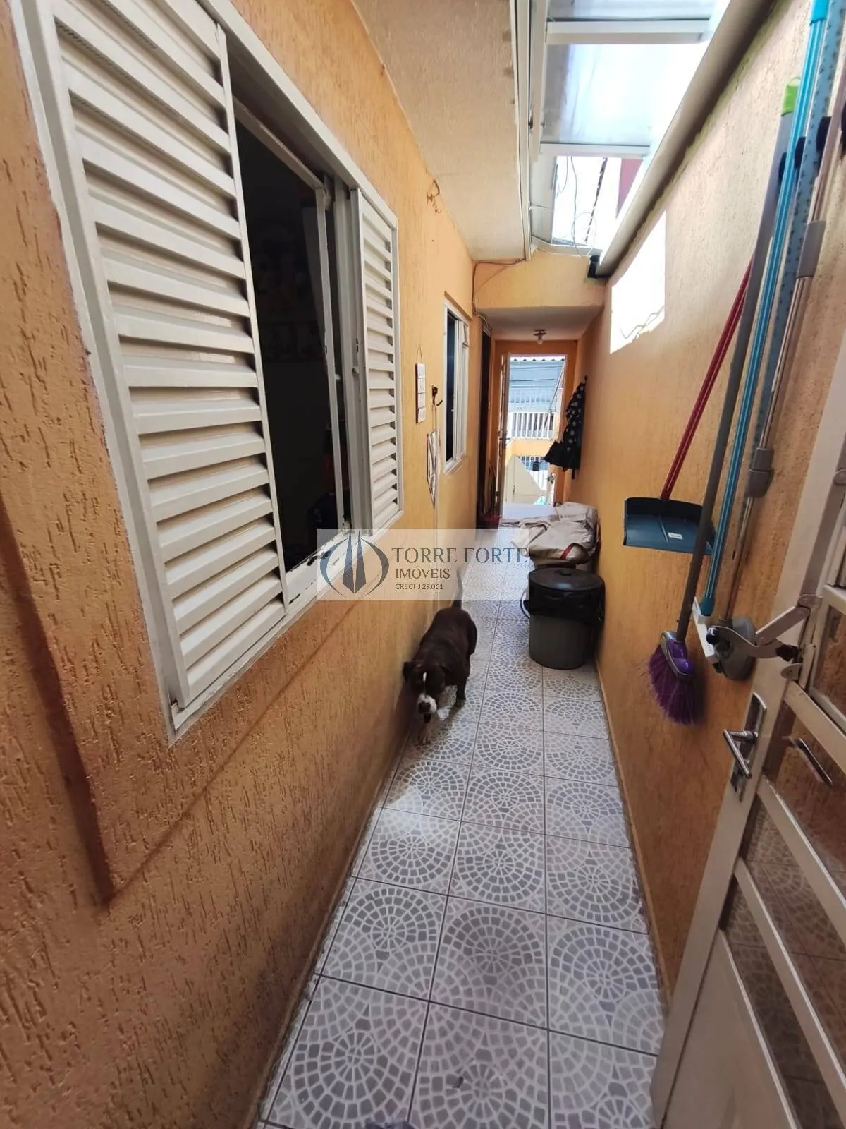 Imagem Oportunidade única Duas casas com entrada separadas