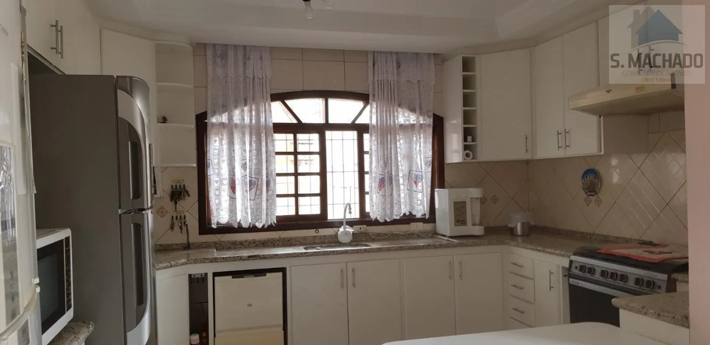 Imagem Sobrado para Venda em Santo André / SP no bairro Vila Curuça