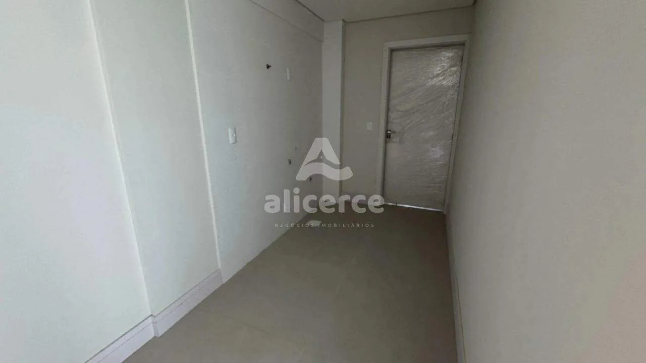 Imagem Apartamento à venda com 3 quartos 3 suítes, 157m² em Pedra Branca Palhoça