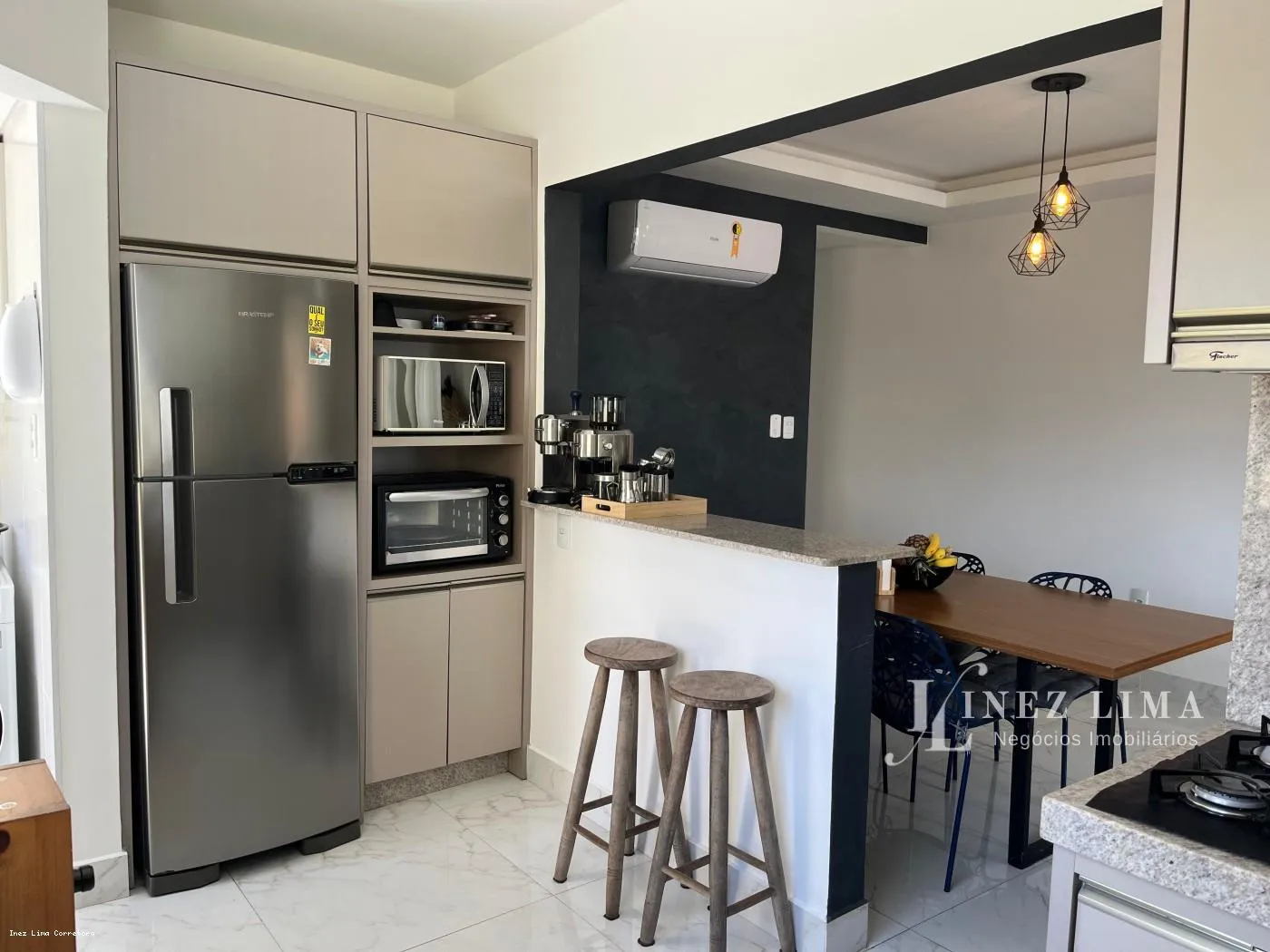 Imagem Apartamento para Venda, Meia Praia, 3 dormitórios, 1 suíte, 2 banheiros, 1 vaga
