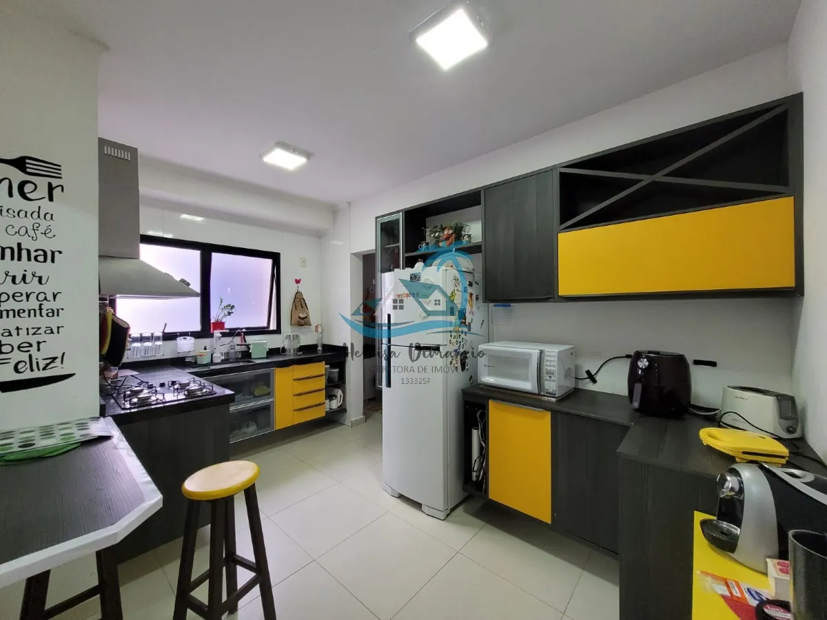 Imagem Apartamento mobiliado a venda a 200 metros das praias do Tenório e Praia Grande em Ubatuba.