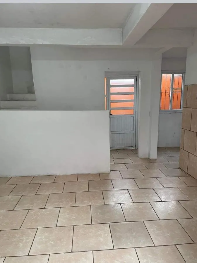 Imagem Casa para Venda em Canguçu, Izabel, 2 dormitórios, 1 banheiro, 1 vaga