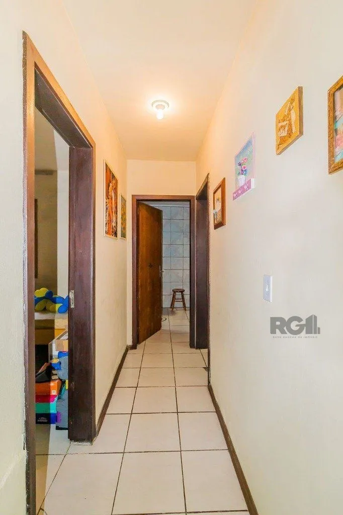 Imagem Casa 242m² - 5 dormitórios, 6 vagas no bairro Cristo Redentor