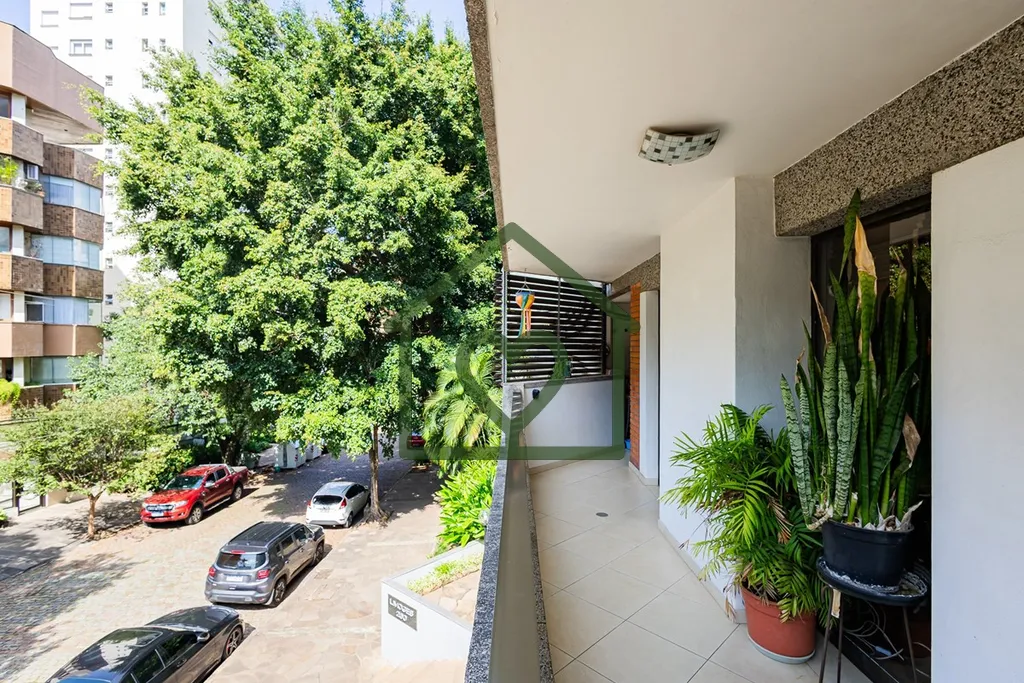 Imagem Excelente apartamento semi mobiliado com "sacada e lareira"na Tauphick Saadi!
Com 149m2 de 3 dormitÃ...