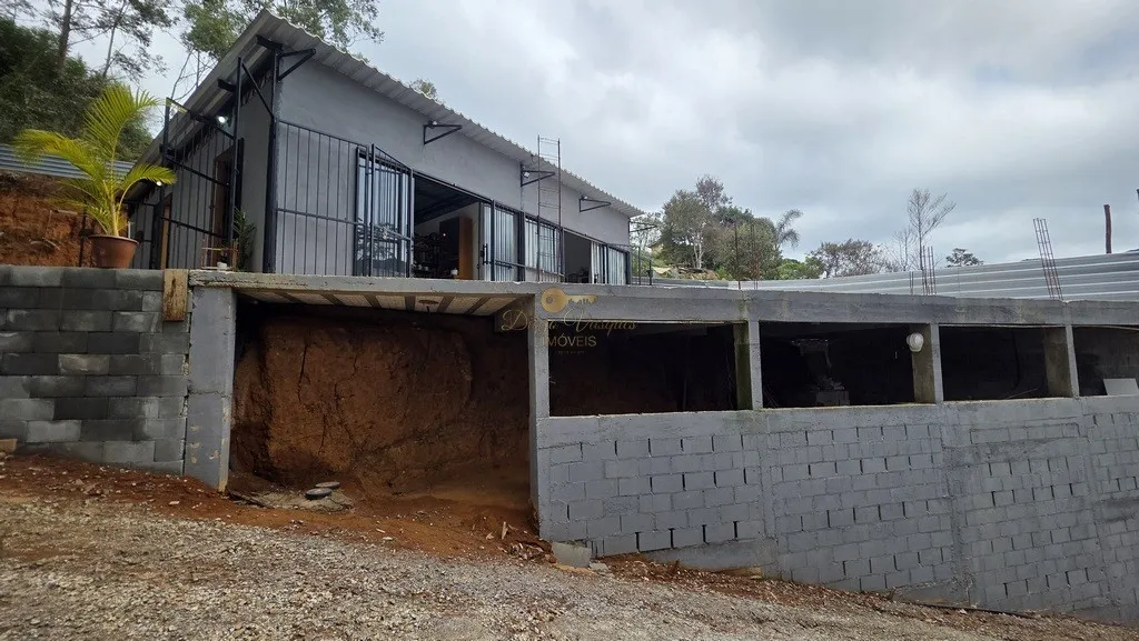 Imagem Casa em Condomínio para Venda em Teresópolis / RJ no bairro Posse