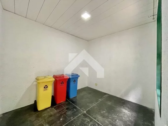Imagem Casa de Condomínio em Chácara do Refúgio - Carapicuíba