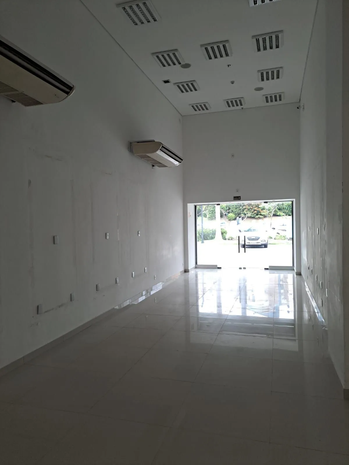 Imagem Loja no Empreendimento Viva Open Mall, para alugar, com 313m² privativos com 2 vagas