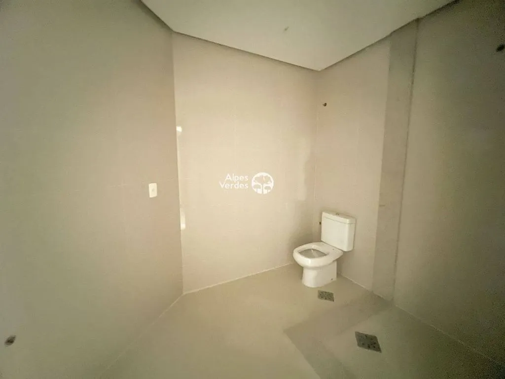 Imagem Vende-se Apartamento no Centro de Gramado, com 3 quartos, 162.11 m2