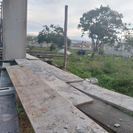 Imagem A VENDA TERRENO DE FRENTE PARA PRAIA COM CASA EM SANTA MÔNICA GUARAPARI-ES