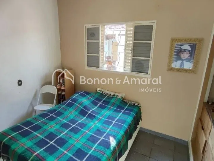 Imagem Casa com 3 Quartos à venda, 190m² - Taquaral