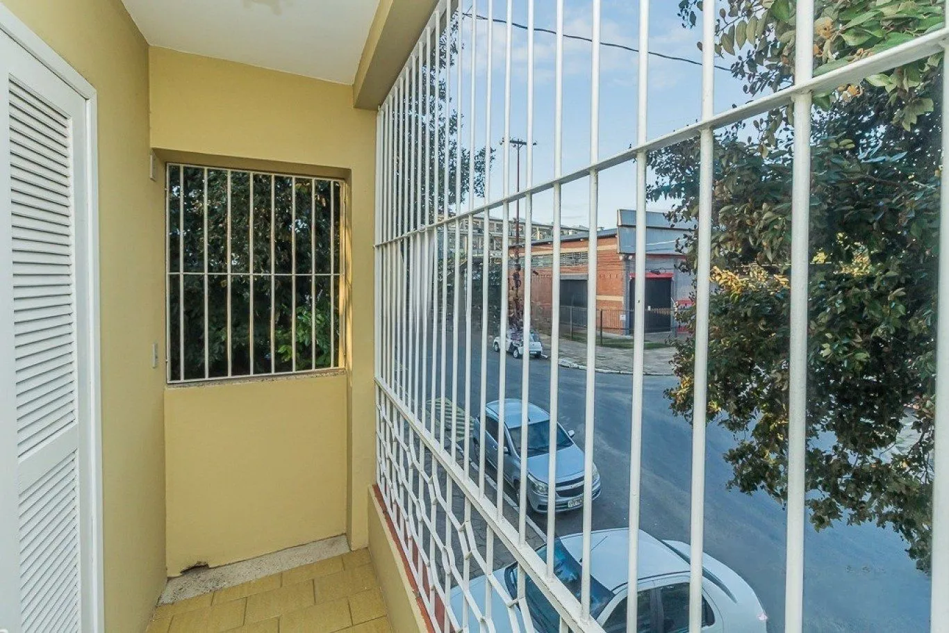 Imagem Casa térrea com 3 dormitórios, suíte e 2 vagas,