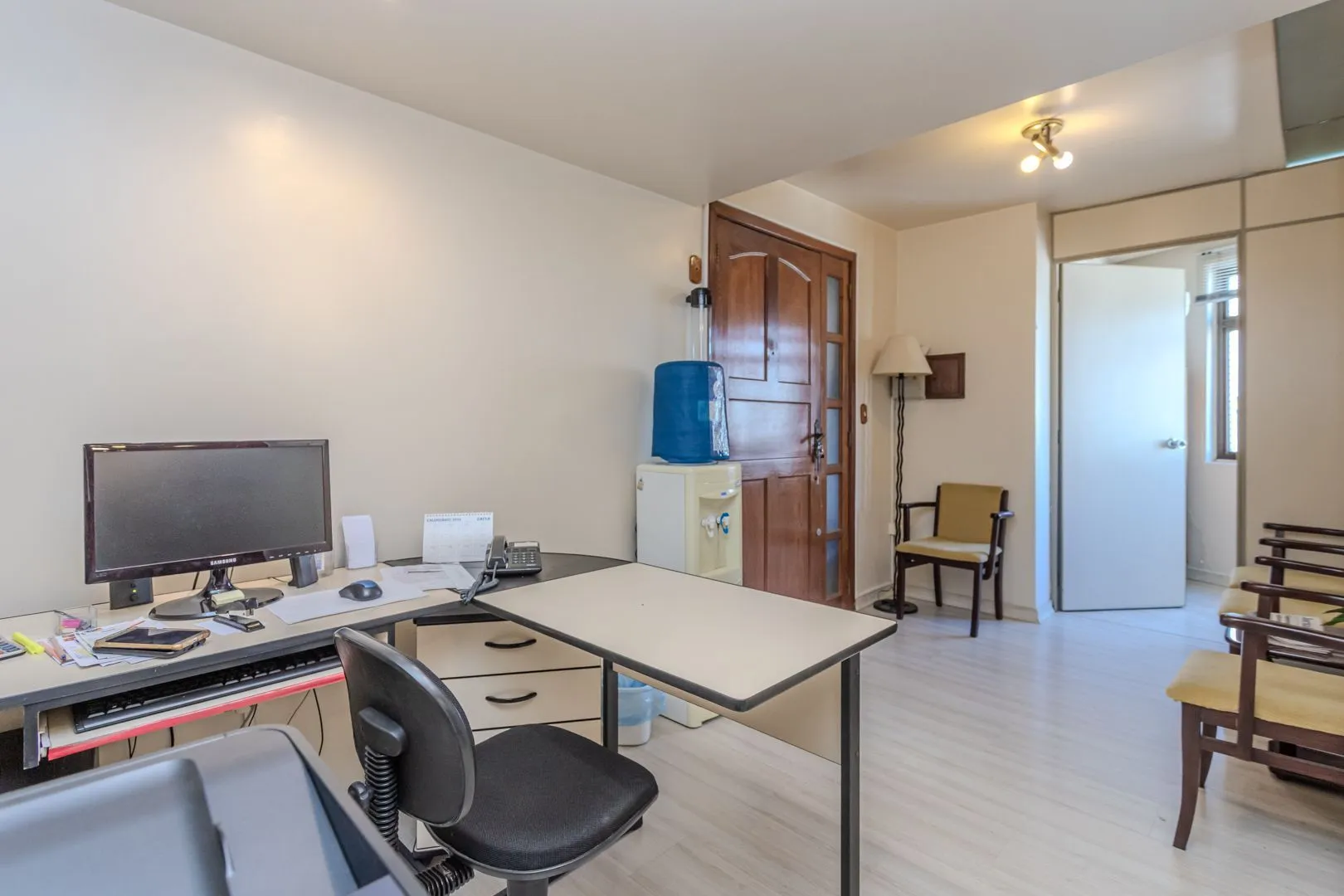 Imagem Ótima e ampla sala comercial