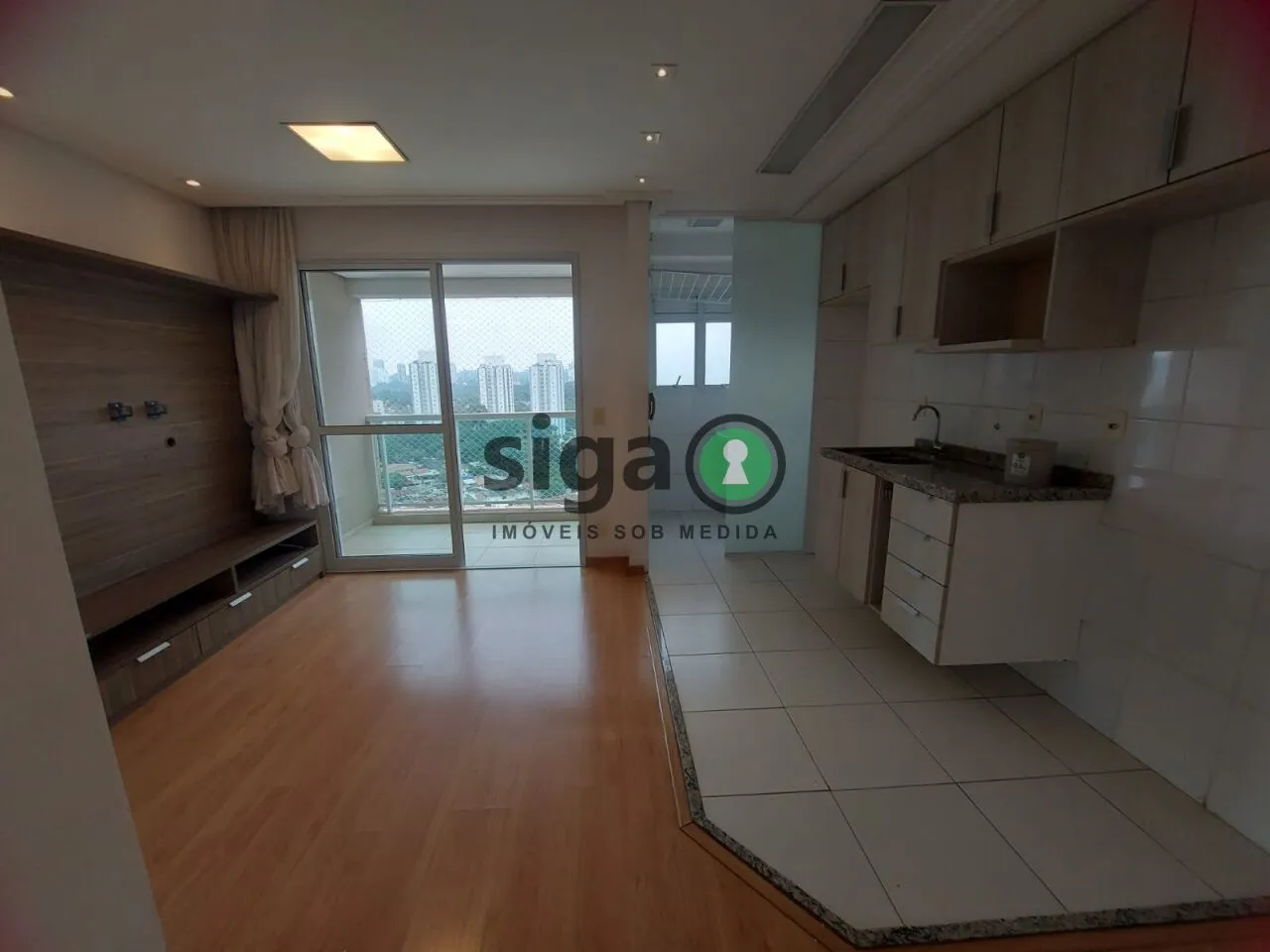 Imagem Apartamento para alugar com 01 dormitório e vaga- Square 2