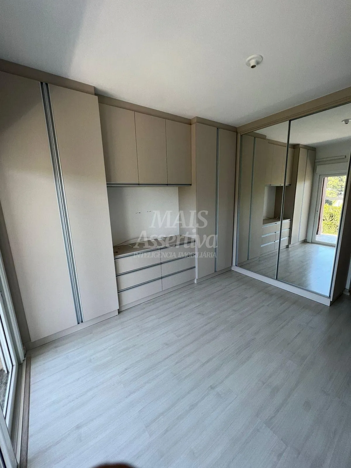Imagem Apartamento semi-mobiliado a venda em São Bernardo - São Francisco de Paula/RS