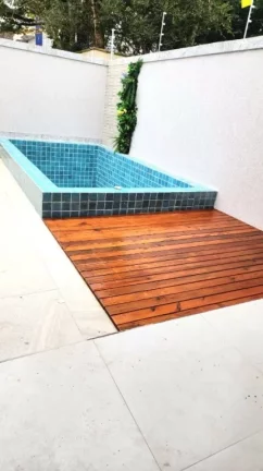 Imagem EXCELENTE SOBRADO NA MIRIM COM 3 DORMITÓRIOS 1 SUÍTE E COM 3 VAGAS!!!