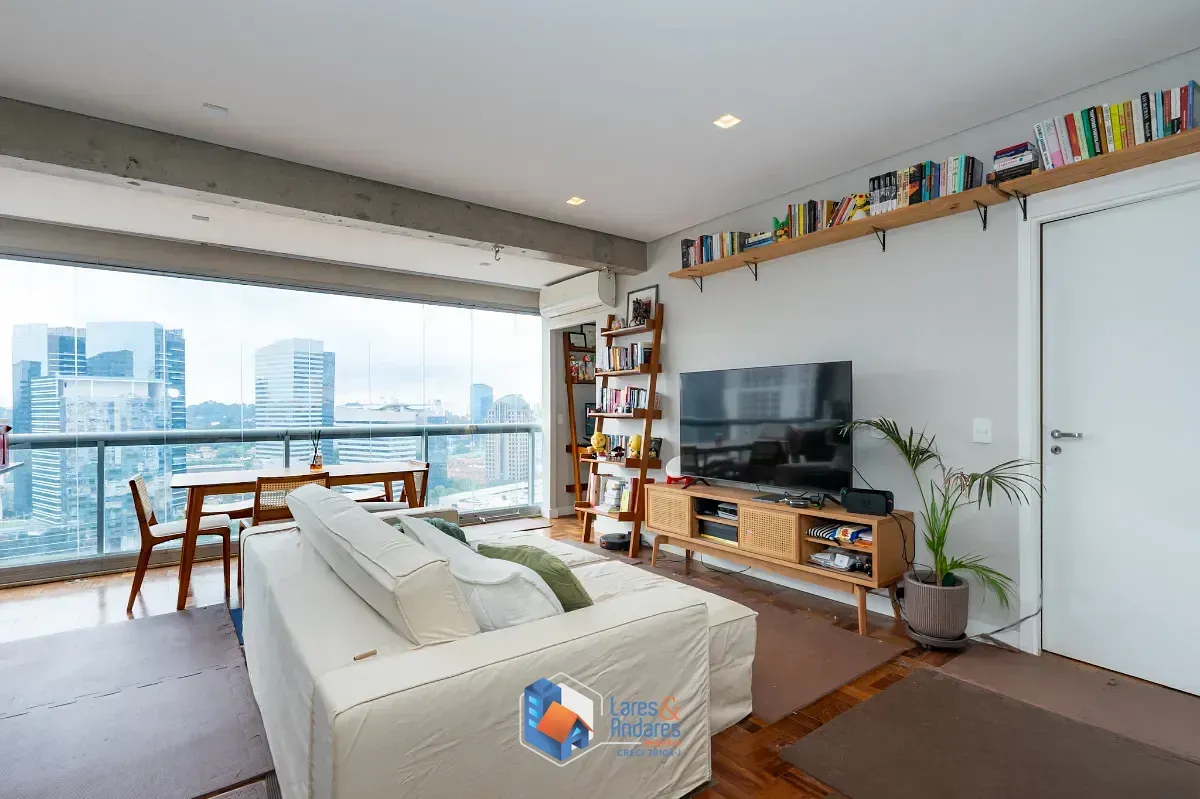 Imagem Apartamento para venda em Santo Amaro com 1 quarto, sendo 1 suíte, 75m²