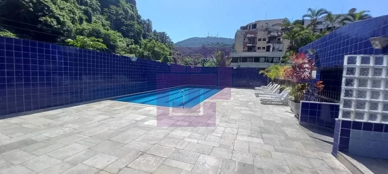 Imagem Enseada. Pé na areia!
