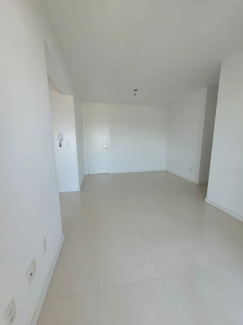 Imagem Apartamento Garden com Hidromassagem | 3 Dormitórios | 2 Vagas + Hobby Box | Estreito - Florianópolis