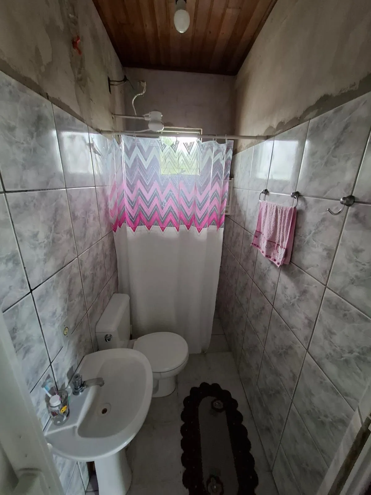 Imagem CASA COMERCIAL NO BAÍRRO LOMBA PINHEIRO